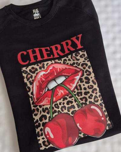 تیشرت مشکی Cherry